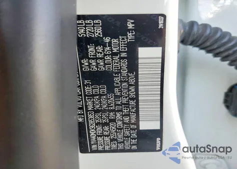 2016 Volvo Xc60 T5 Premier z USA, uszkodzony, nr VIN YV440MDK9G2853853